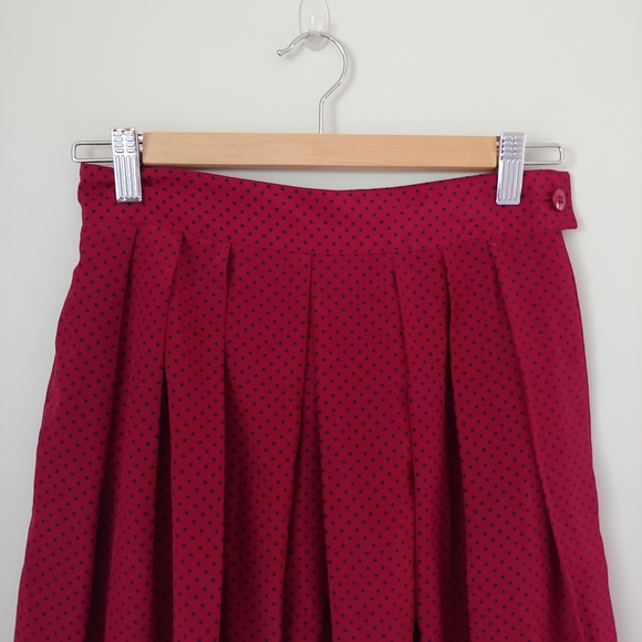 Alfred Sung Sport Silk Pleated Skirt Red Polka Dot Vintage Size 6 - Picture 3 of 15